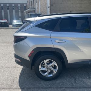 HYUNDAI TUCSON SEL - 9