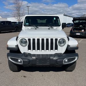 Jeep Wrangler Sahara - 8