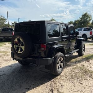 صورة 8 لـ 2017 JEEP WRANGLER UNLIMITED SAHARA