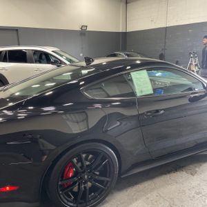 FORD MUSTANG SHELBY GT500 - 9