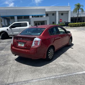 NISSAN SENTRA 2.0 - 8