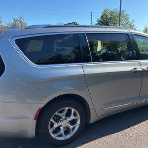CHRYSLER PACIFICA LIMITED - 8