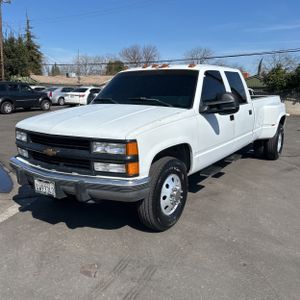 CHEVROLET C/K 3500 SERIES C3500 SILVERADO - 1