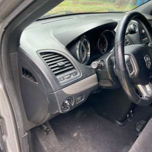 2015 Dodge GRAND CARAVAN SE — миниатюра 35