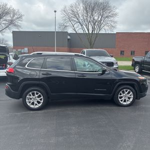 JEEP CHEROKEE LATITUDE PLUS - 10