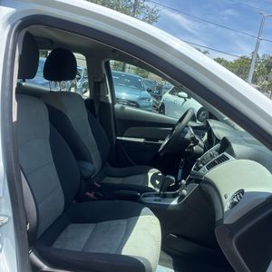 2016 Chevrolet CRUZE LIMITED LS AUTO 缩略图 32