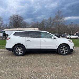 CHEVROLET TRAVERSE LT - 10