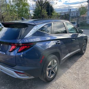 HYUNDAI TUCSON SEL - 7