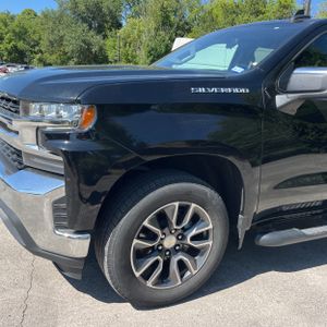 2020 Chevrolet SILVERADO 1500 LT — фото 2