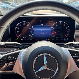 2024 Mercedes-BENZ C-CLASS thumbnail 39
