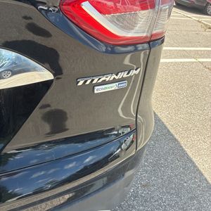 2016 FORD ESCAPE TITANIUM — миниатюра 23