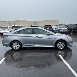 HYUNDAI SONATA HYBRID BASE - 10