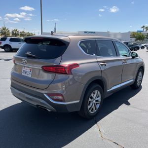 HYUNDAI SANTA FE - 8