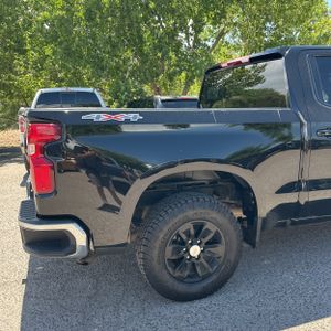 2025 Chevrolet SILVERADO 1500 LT — фото 8
