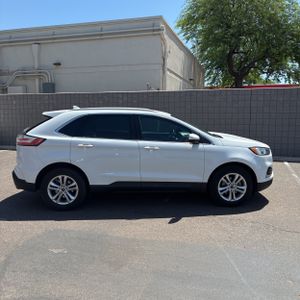 FORD EDGE SEL - 10