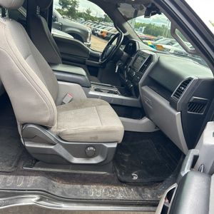 صورة مصغرة 33 لـ 2017 FORD F150 XLT