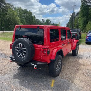 JEEP WRANGLER 4-DOOR SAHARA 4X4 - 8