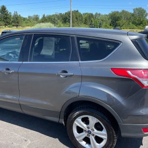صورة 6 لـ 2015 FORD ESCAPE SE