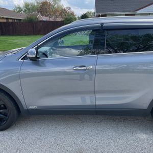 KIA SORENTO EX V6 - 4