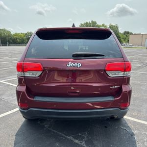 2017 JEEP GRAND CHEROKEE LAREDO — фото 7