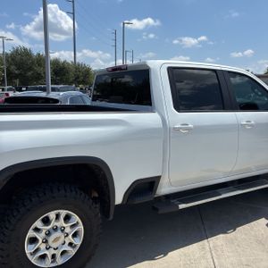 صورة 9 لـ 2023 Chevrolet SILVERADO 2500HD LT