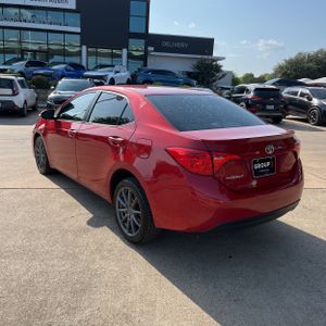 2017 Toyota COROLLA SE 照片 5
