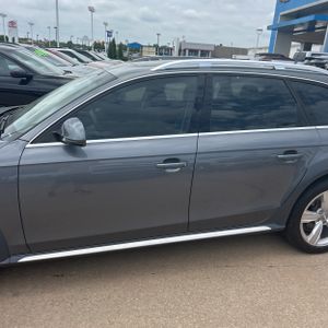 AUDI ALLROAD 2.0T PREMIUM - 4