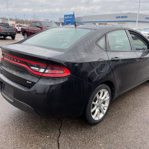 DODGE DART SXT - 8