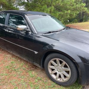 صورة مصغرة 13 لـ 2006 Chrysler 300 C