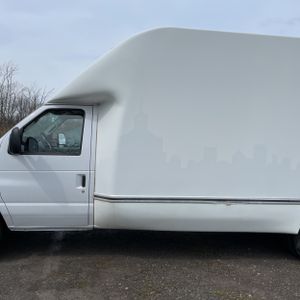 FORD E-350 CUTAWAY - 4