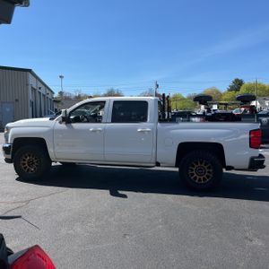 CHEVROLET SILVERADO 1500 - 3