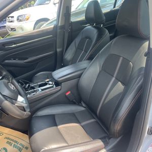 صورة مصغرة 32 لـ 2025 Nissan ALTIMA SR