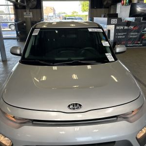 2021 KIA SOUL S 照片 15