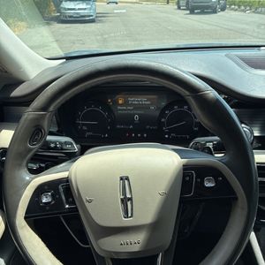 صورة 61 لـ 2020 Lincoln CORSAIR STANDARD