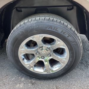 2017 RAM 1500 LARAMIE 缩略图 18