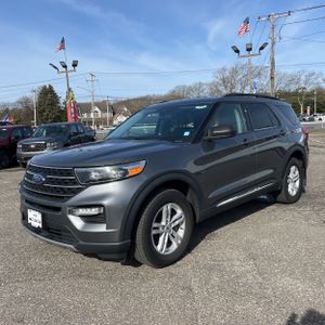 FORD EXPLORER XLT - 1