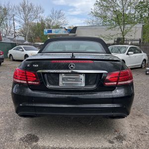 MERCEDES-BENZ E-CLASS - 7