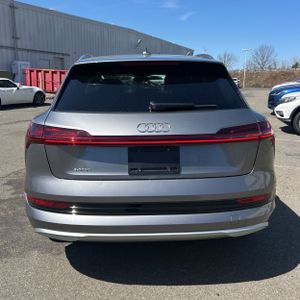 AUDI E-TRON QUATTRO PRESTIGE - 7