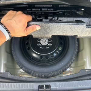 2019 Toyota CAMRY LE thumbnail 43