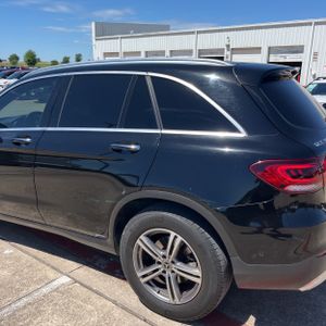 MERCEDES-BENZ GLC - 6