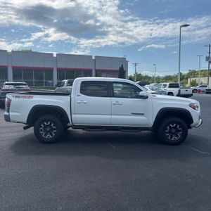 TOYOTA TACOMA - 10