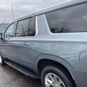 CHEVROLET SUBURBAN PREMIER - 6