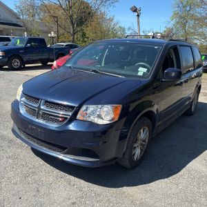 DODGE GRAND CARAVAN SXT - 1