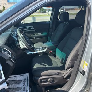 2015 FORD EXPLORER XLT 缩略图 32