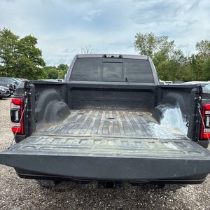 2021 RAM 2500 LARAMIE 照片 43