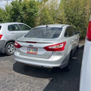 FORD FOCUS SE - 7