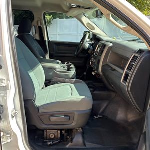 صورة 33 لـ 2014 RAM 2500 TRADESMAN