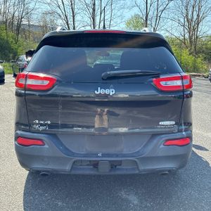 JEEP CHEROKEE LATITUDE - 7