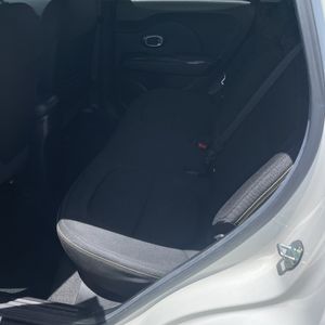 صورة مصغرة 31 لـ 2016 KIA SOUL +