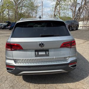 VOLKSWAGEN TAOS SE 4MOTION - 7